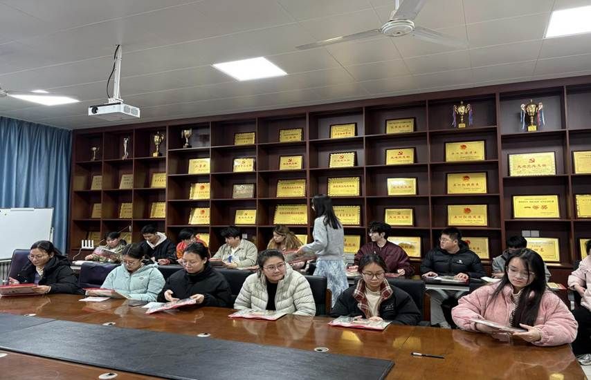 fb509e69-7010-4a87-971d-cedf7c63400c